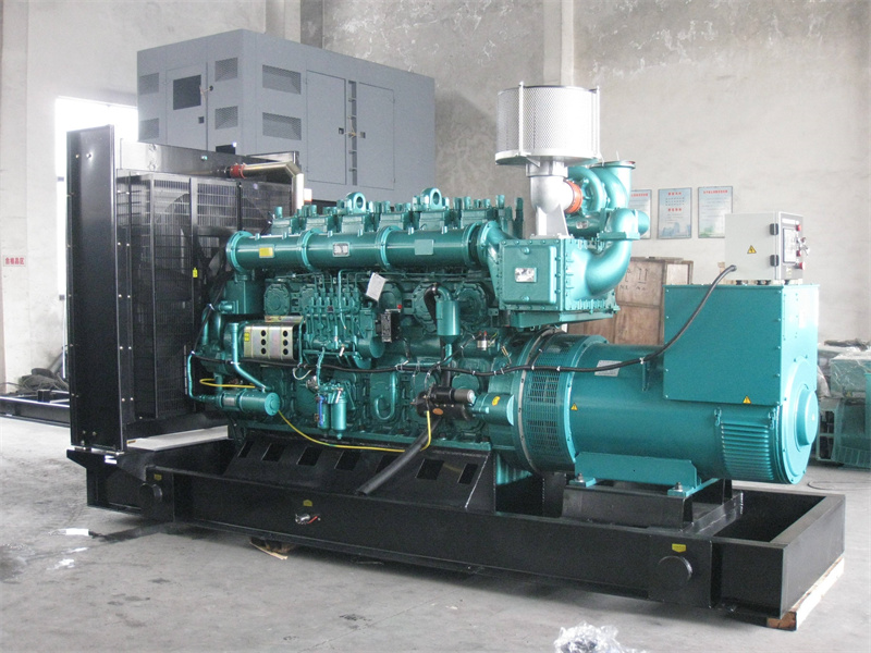 义马200KW 柴油发电机的油耗是多少?